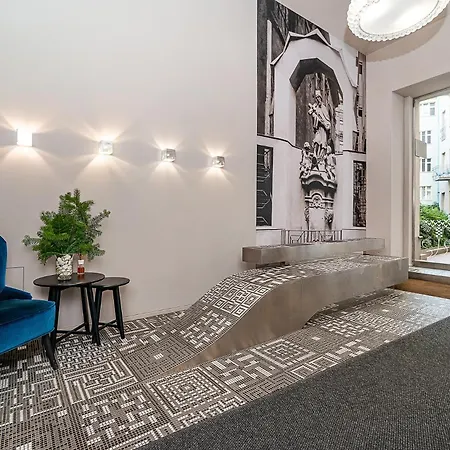 Modern With Portable Ac And Cozy Terrace Appartement *