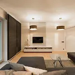 Modern With Portable Ac And Cozy Terrace *