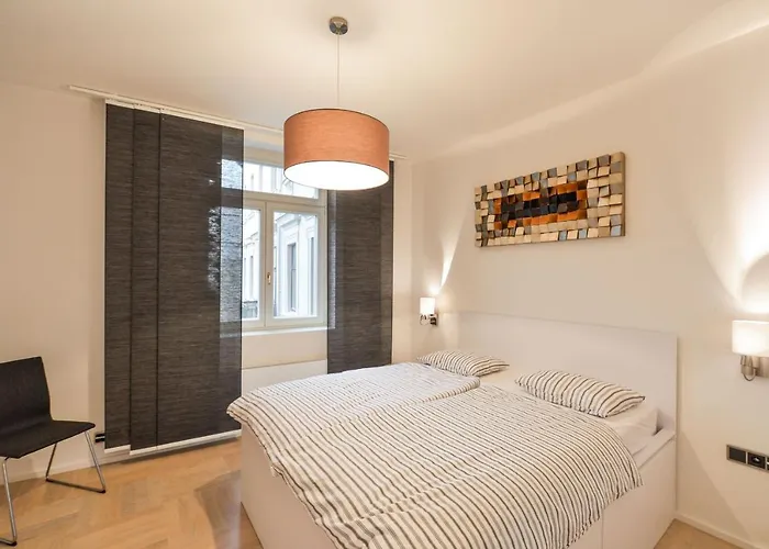Apartmán Modern With Portable Ac And Cozy Terrace Praha