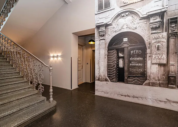 Modern With Portable Ac And Cozy Terrace * Praha